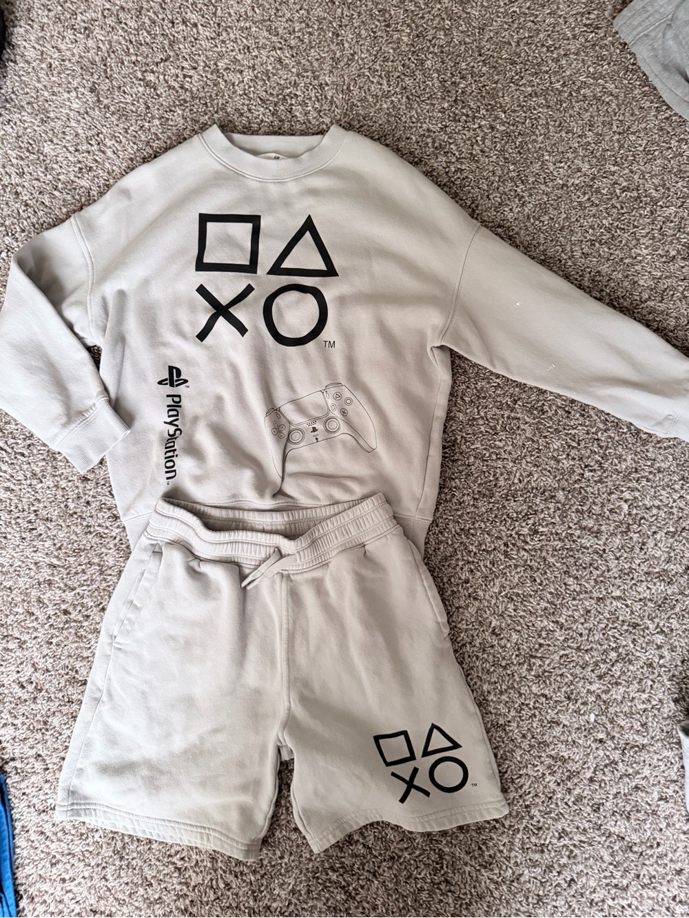 Sony Beige PlayStation Logo Kids Pajama Set - Crewneck Sweatshirt & Shorts